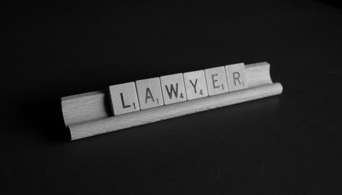 It is important to hire the right lawyer. We discuss the different types of lawyers you should consider hiring when facing federal criminal charges. We will also talk about the benefits and drawbacks of each type of lawyer.